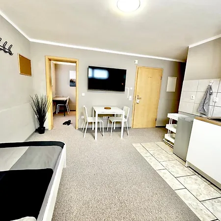 - Gemuetliche Kleine Апартаменты